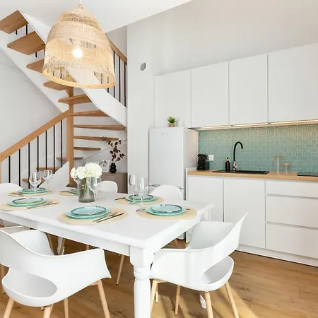 Baltycka Oaza - Z Parkingiem - Basen, Sauna, Jacuzzi By Renters Lejlighed *