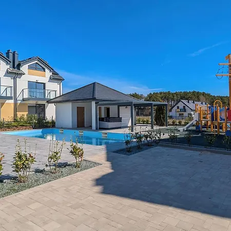 Baltycka Oaza - Z Parkingiem - Basen, Sauna, Jacuzzi By Renters Jastrzębia Góra